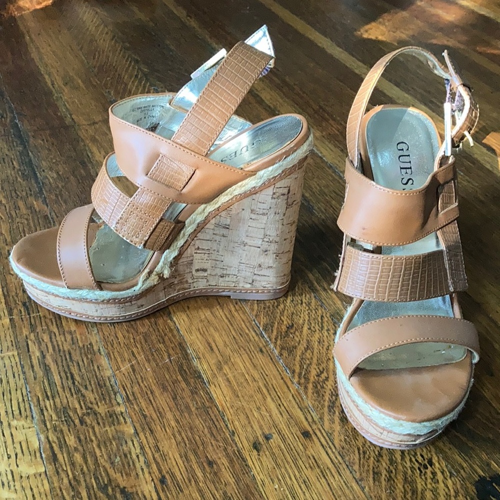 Size 5.5 Guess wedge heels